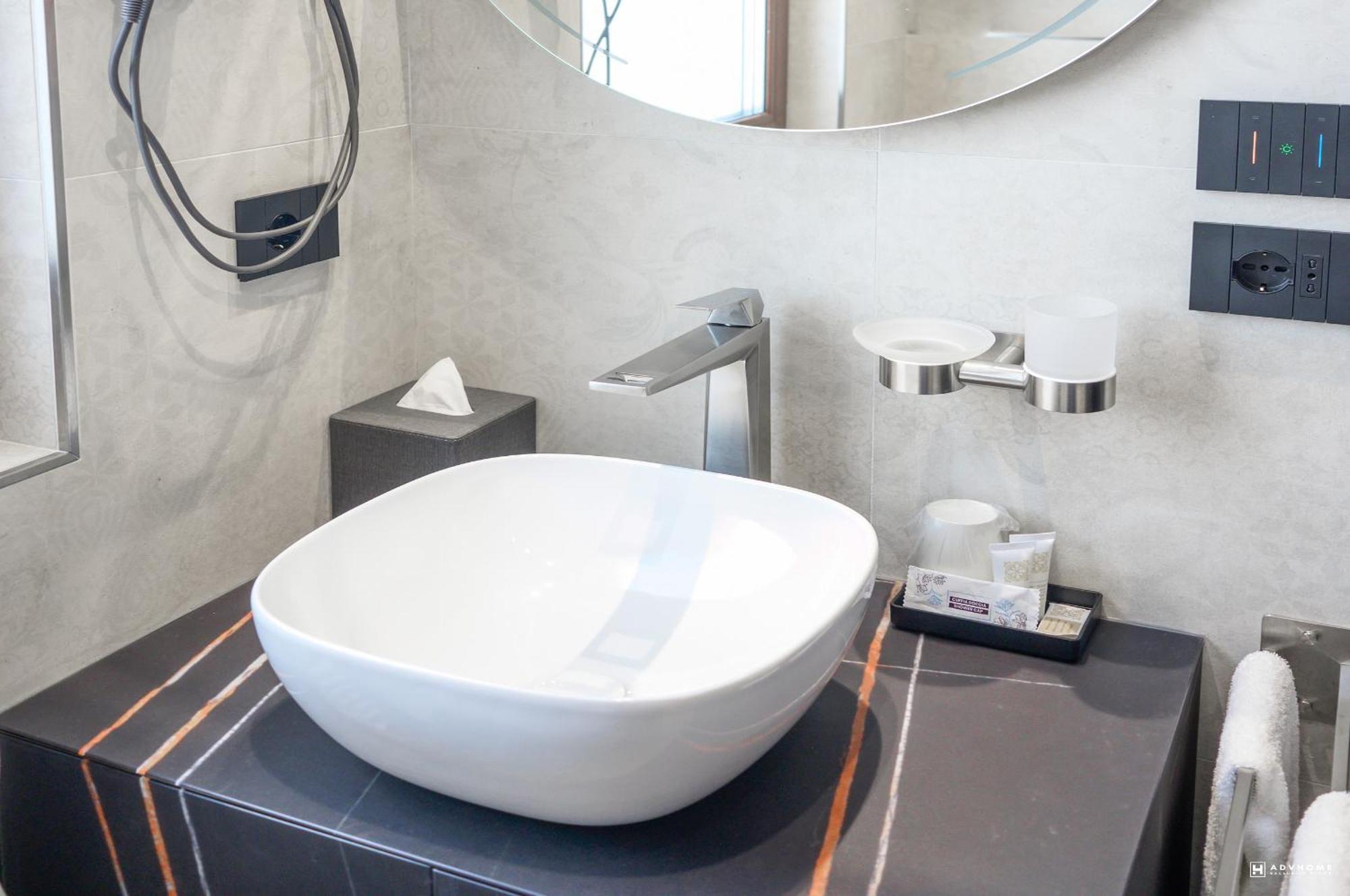Adv Home - Exclusive Rooms Болзано Екстериор снимка