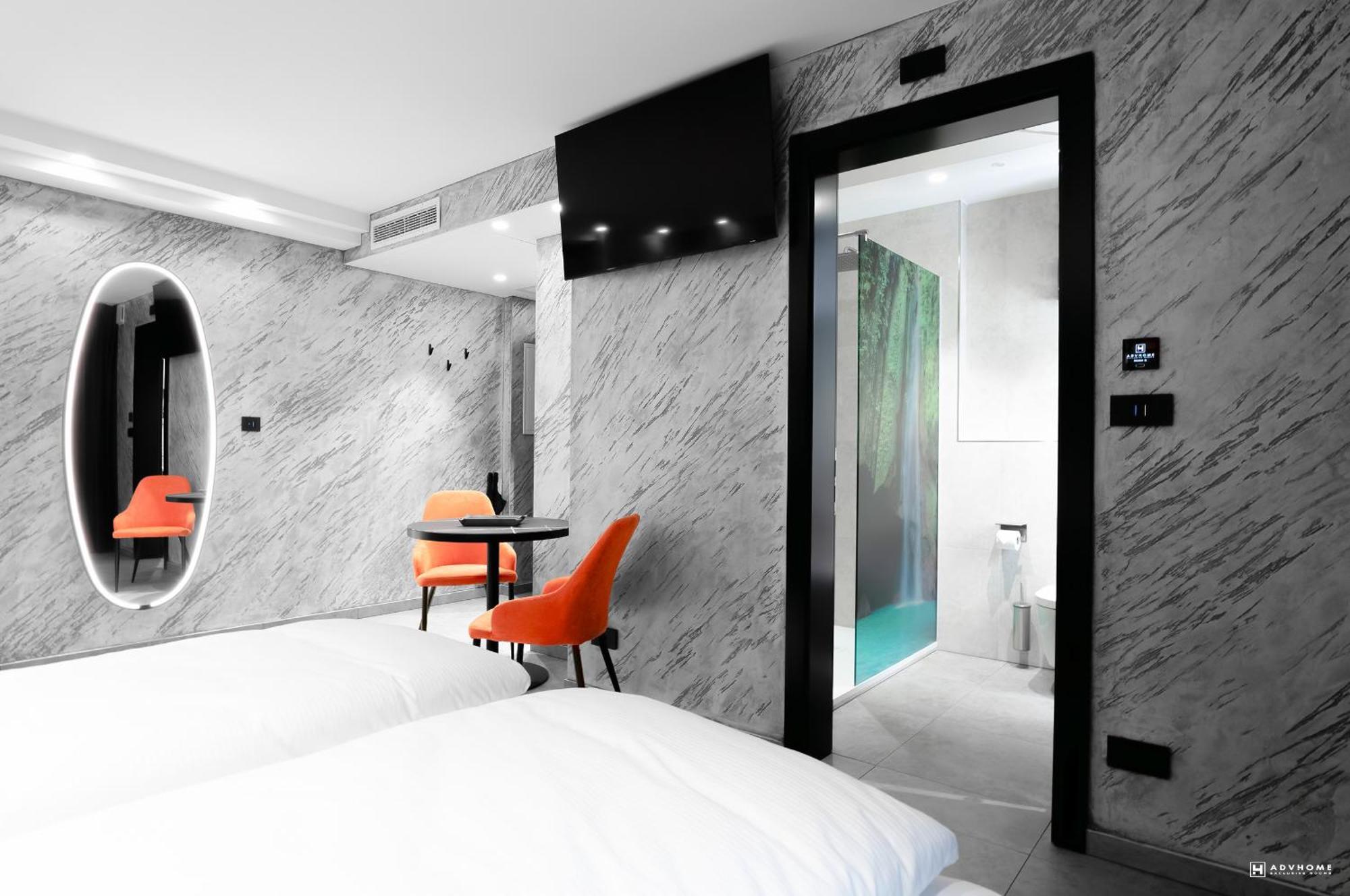 Adv Home - Exclusive Rooms Болзано Екстериор снимка