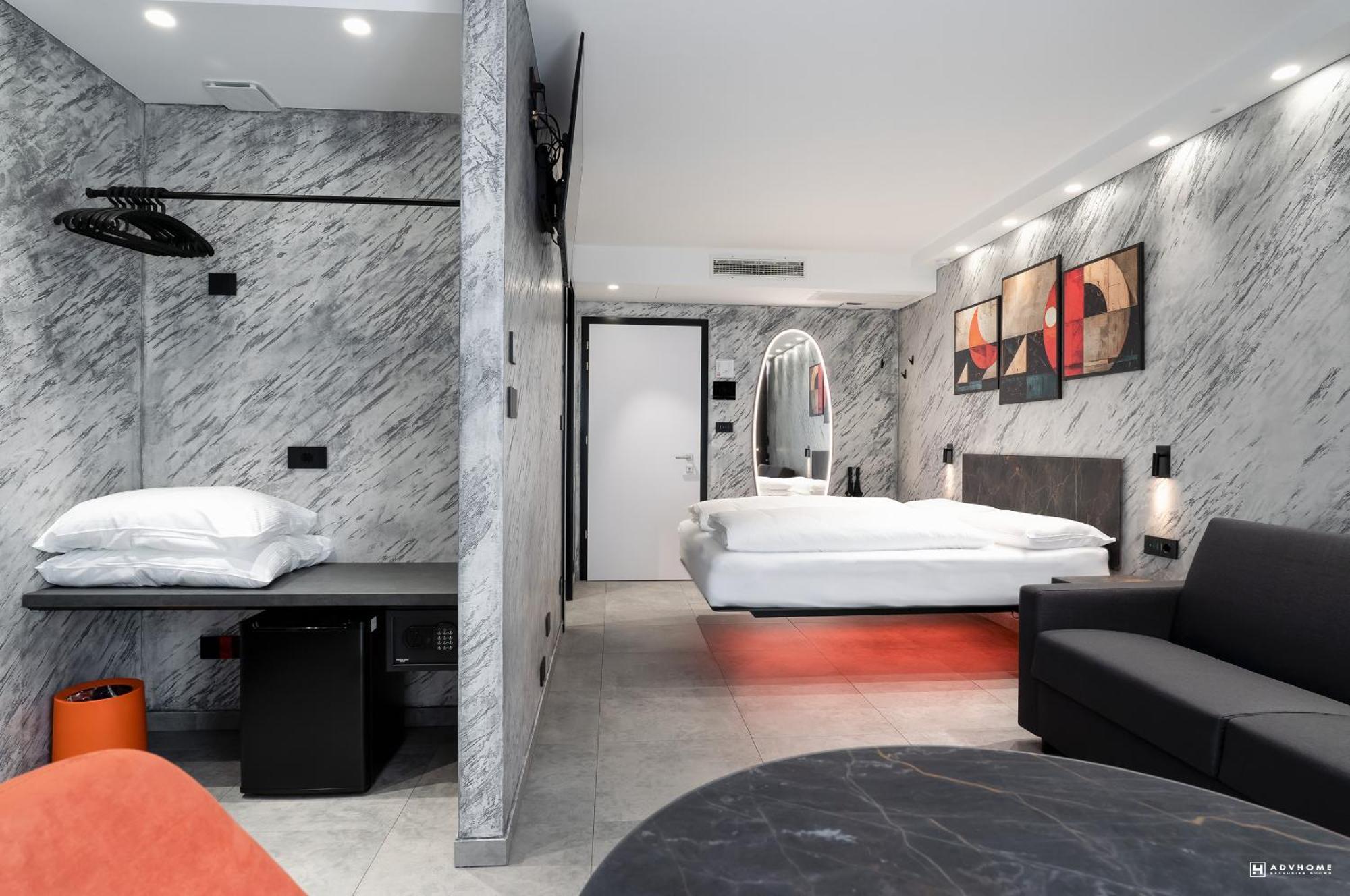 Adv Home - Exclusive Rooms Болзано Екстериор снимка